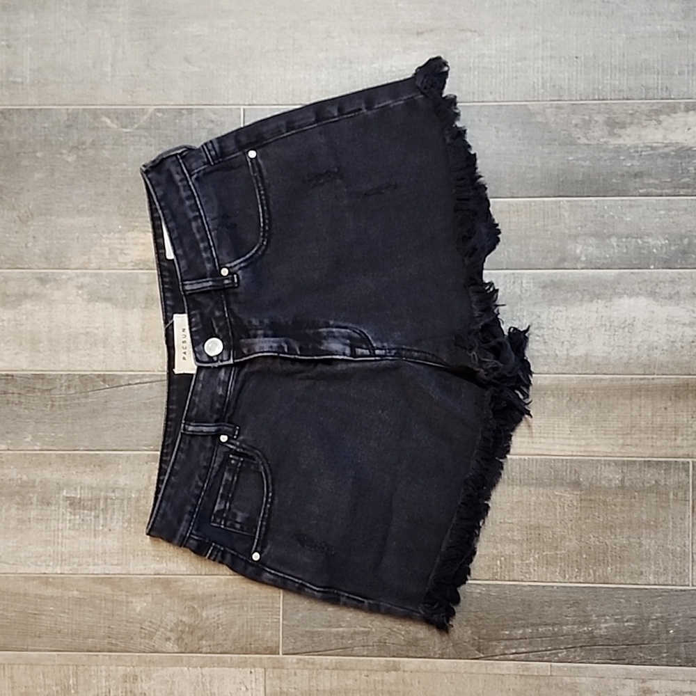 PacSun brand high rise shorts